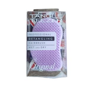 TANGLE TEEZER Professional Handheld Detangling Wet and Dry Hairbrush